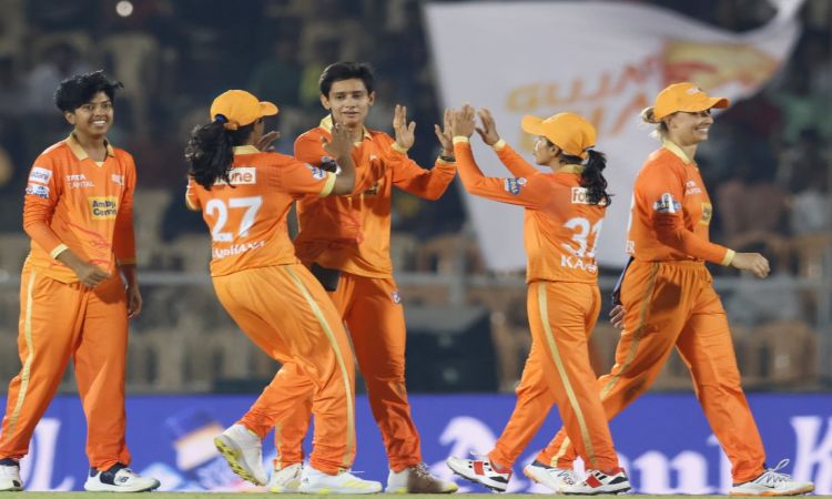 Gujarat Giants beat RCB by 11 runs to win their first game of WPL!