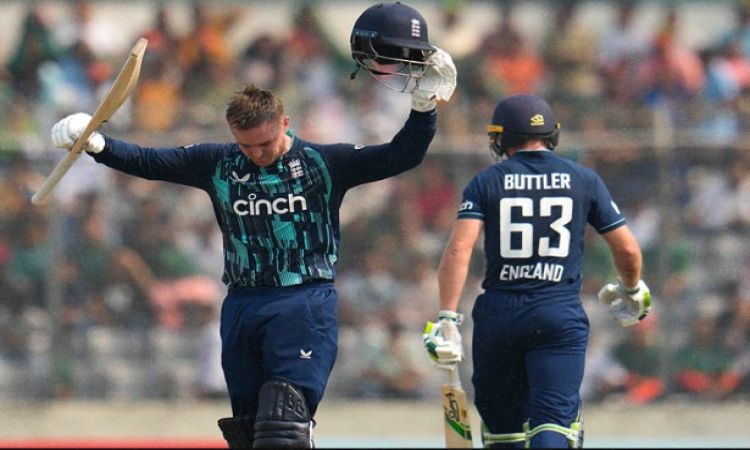 England have posted a total of 326/7 in the second ODI !
