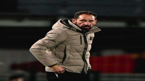 La Liga: Bottom of the table Elche sack coach Machin