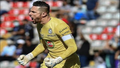 Late Silva own goal hands Chile victory over Paraguay