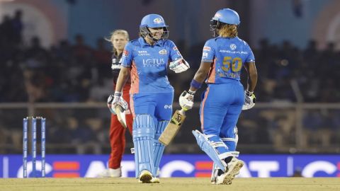 Cricket Image for Matthews Powers Mumbai Indians To 9 Wicket Win Against Royal Challengers Bangalore