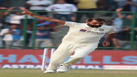 4th Test, Day 1: Ashwin, Shami pick a wicket each as Australia reach 75/2