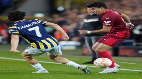 Real Sociedad, Real Betis out of Europa League, Sevilla cling