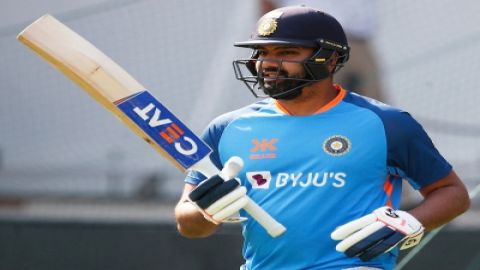 'It's absolutely rubbish', Rohit disagrees with Shastri's assessment of India's performance in third