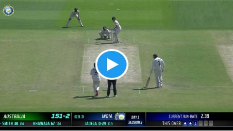 Ravindra Jadeja cleaned up Steve Smith Watch Video