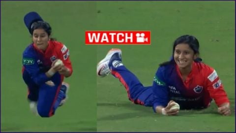 Cricket Image for हवा में उड़ी जेमिमा, 'Super Women' बनकर पकड़ा करिश्माई कैच; देखें  VIDEO