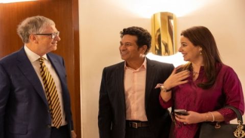 'We are all students for life': Sachin Tendulkar and his wife meet Bill Gates