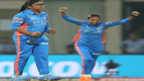 WPL 2023: Harmanpreet, Saika power Mumbai Indians to dominant win over Gujarat Giants in opener