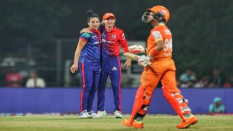 WPL 2023: Marizanne Kapp''s fifer helps Delhi Capitals restrict Gujarat Giants to 105/9