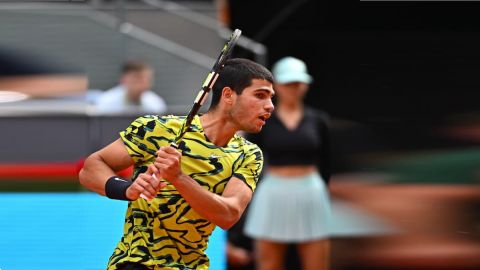 Madrid Open: Alcaraz rallies past Ruusuvuori to reach third round
