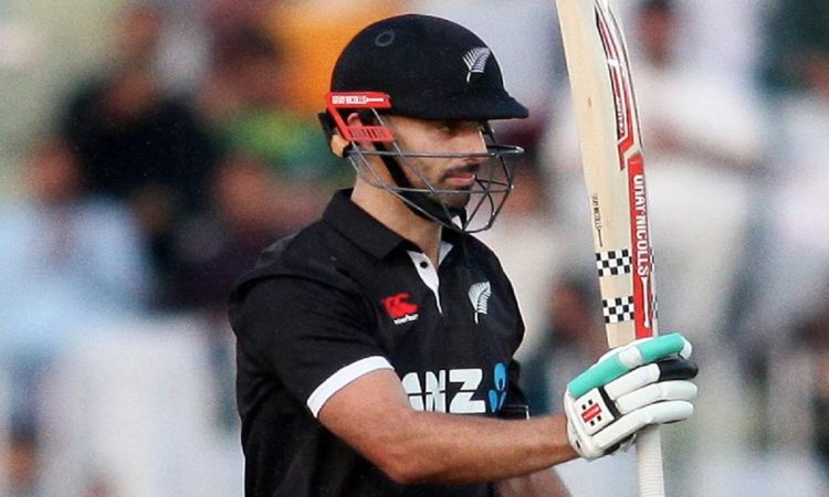 New Zealand set 289 runs target for sri lanka in first odi