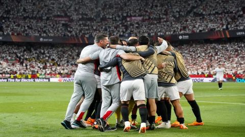 Europa League: Sevilla beat Manchester United to roar into semifinals