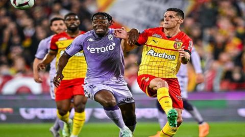 Lens beat Monaco to boost Champions League hope