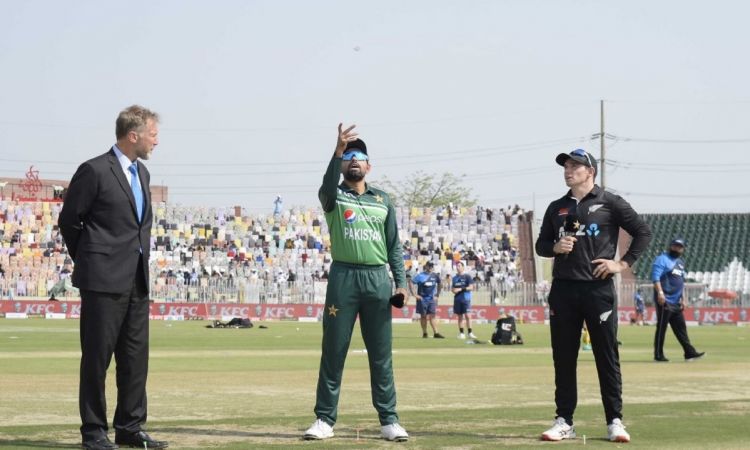 Pakistan opt to bowl first against New Zealand in first odi