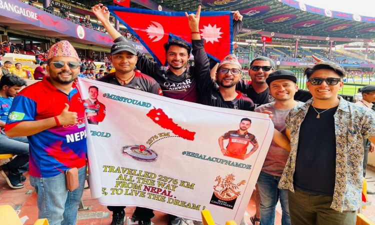IPL 2023: फैंस की ऐसी दीवानगी नहीं देखी पहले कभी, आरसीबी को सपोर्ट करने नेपाल से पहुंचे फैंस 