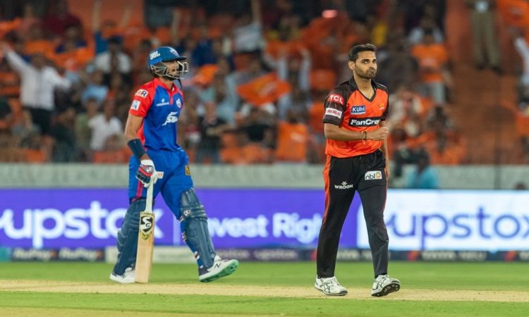 IPL 2023: गेंदबाजी में सुंदर-भुवी ने किया कमाल, हैदराबाद ने 144 रनों पर समेटी दिल्ली की पारी