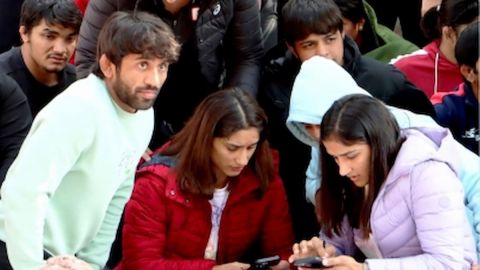 'We are getting threats': Bajrang, Sakshi, other grapplers reach Jantar mantar to begin protest agai