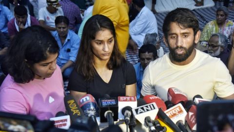 Wrestling scandal: Wrestler Bajrang Punia claims Delhi Police cut electricity supply at Jantar Manta