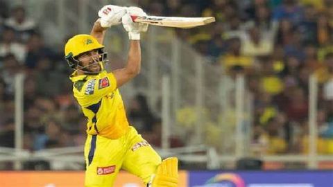 Ahmadabad : CSK batter Ruturaj Gaikwad plays a shot during the first match of  IPL 2023 between Guja