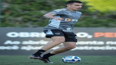Argentine midfielder Battaglia joins Atletico Mineiro