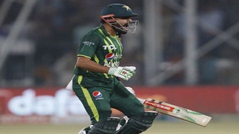 Pakistan skipper Babar Azam is closing in on a major international T20I record !