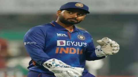 IPL 2023: Rishabh Pant will come to stadium to watch Delhi Capitals-Gujarat Titans match, confirms D