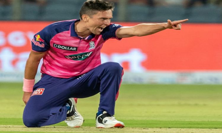 Trent Boult Runs Riot in First Over as Jason Holder Grabs Sensational Catch to Dismiss Rahul Tripath