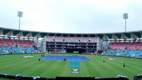 Cricket Image for IPL 2023, LSG vs CSK: Toss delayed due to slight drizzle