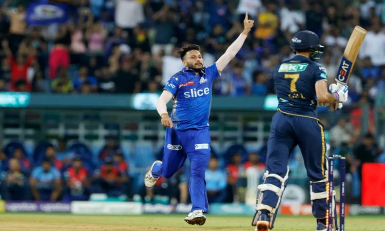 IPL 2023: आकाश मधवाल ने अपनी बेहतरीन गेंदबाजी का श्रेय रोहित शर्मा को दिया, कहा 'उनकी सलाह से मुझे बहुत मदद मिली'