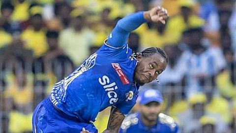 Cricket Image for IPL 2023: Injured Archer Returns Home For Rehabilitation, Mi Names Chirs Jordan As