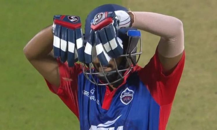 IPL 2023: Shaws Fifty Celebration In The Comeback Match Watch Video!