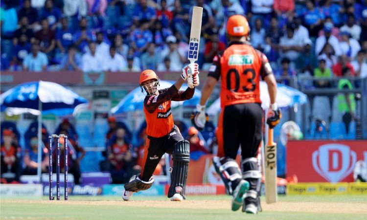 IPL 2023: Madhwal Strikes After Vivrant, Mayank Fifties As SRH Reach 200/5 Against Mumbai Indians