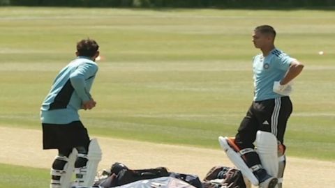 Watch: Virat Kohli giving tips to Yashasvi Jaiswal in the practice session!