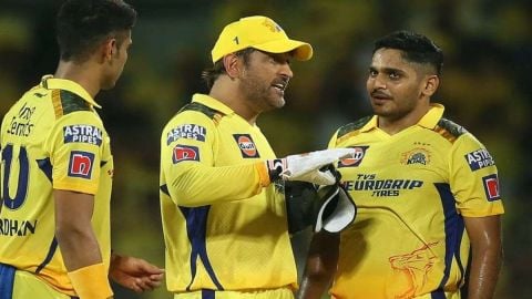 Cricket Image for IPL 2023: 200 बनाकर भी हारी चेन्नई, धोनी ने इशारों-इशारों में फोड़ा इस गेंदबाज पर 