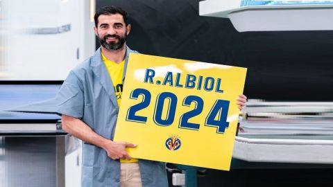 Villarreal veteran Raul Albiol signs for another year
