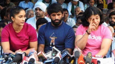 Wrestlers vs WFI chief: Khap panchayats, wrestlers issue 10-day ultimatum to Centre