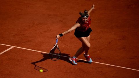 French Open: Muchova beats Pavlyuchenkova for maiden Roland-Garros semifinal