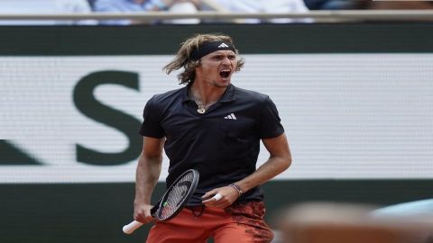 French Open: Zverev passes Etcheverry test to reach semi-finals