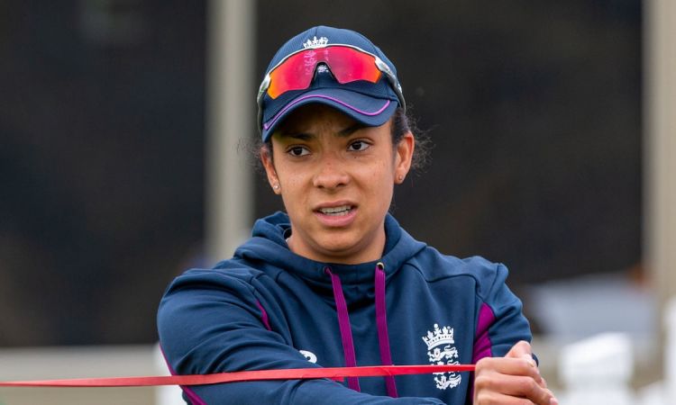Women's Ashes: England's Sophia Dunkley Using Lionesses As Inspiration To Entertain Crowds