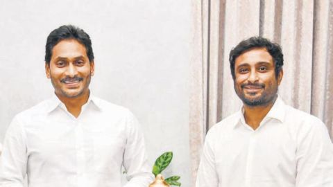 Ex-India Cricketer Ambati Rayudu Set To Join Politics, Touring A.P. To Understand Local IssuesEx-Ind