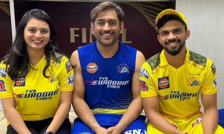 Ruturaj Gaikwad's fiancee touches MS Dhoni's feet after CSK's IPL 2023 win