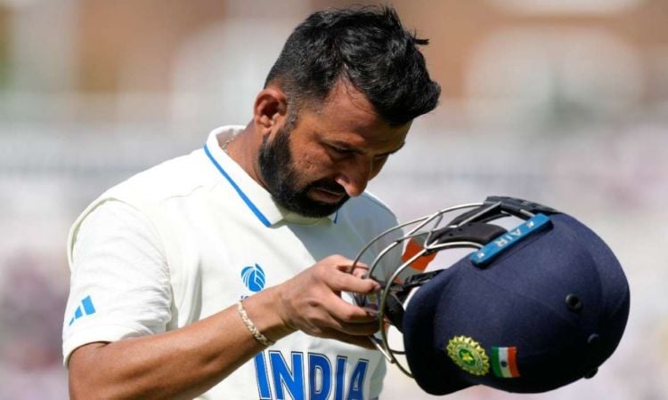 Rohit, Pujara Will Be Kicking Themselves For Throwing Wicket Away, Says Ravi Shastri