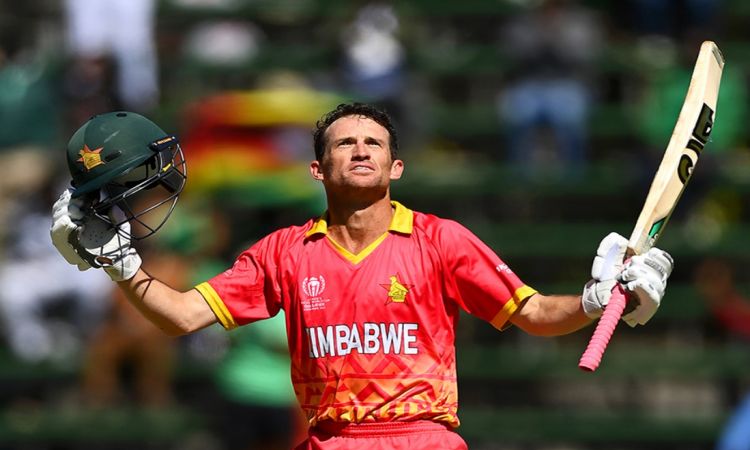 Zimbabwe have posted a mammoth total in Harare on the back of a memorable knock from Sean Williams !