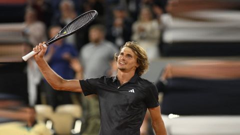 French Open: Zverev downs Dimitrov, to face Etcheverry in quarters