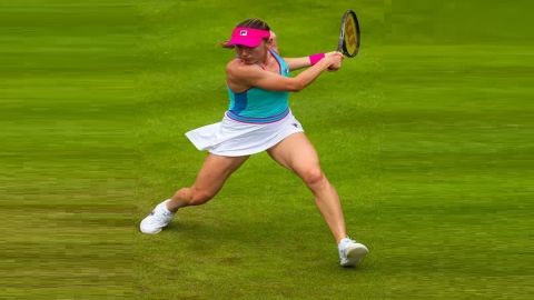 German Open: Alexandrova upsets Gauff to reach quarterfinals