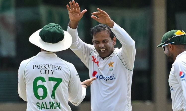 Noman Ali 3rd oldest Pakistan bowler to take five wickets in an test innings 