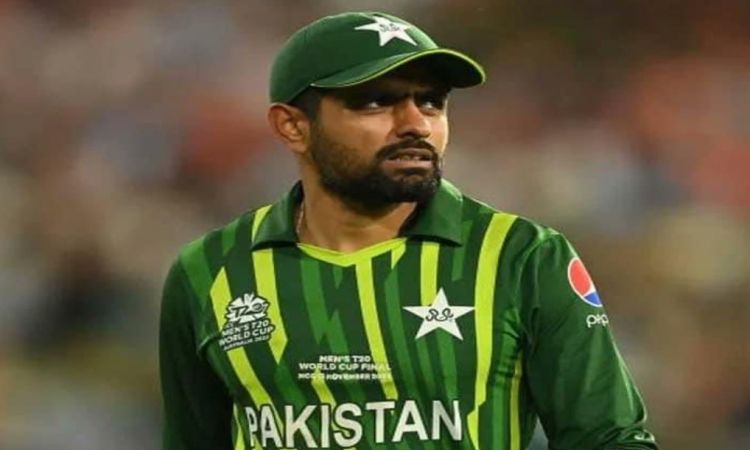 Pakistan skipper says ready to play 'anyone, anywhere' in India!