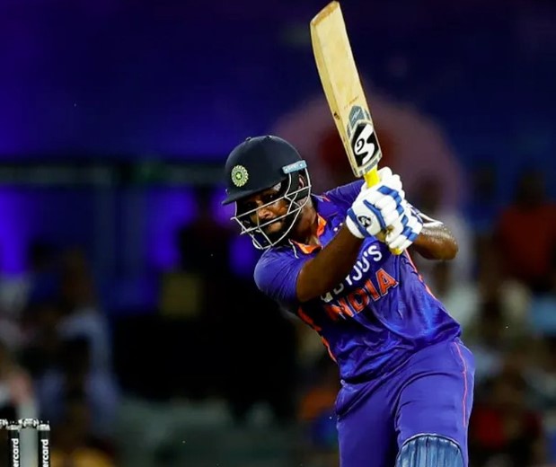 Aakash Chopra on Sanju Samson's availability in playing XI in the World Cup! உலகக்கோப்பை தொடரில் சஞ்சு சாம்சனுக்கு இடம் இருக்கும் - ஆகாஷ் சோப்ரா!