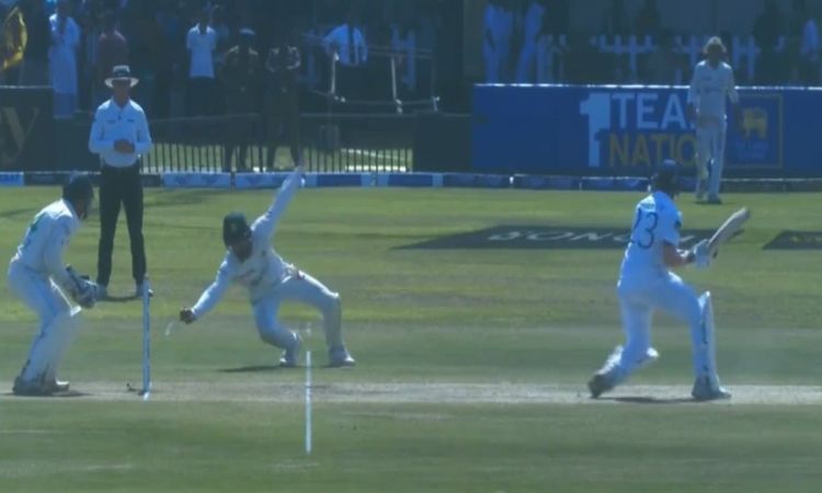 'ये नहीं देखा तो कुछ नहीं देखा', पाकिस्तानी खिलाड़ी का कैच देखकर उड़ जाएंगे होश; देखें VIDEO