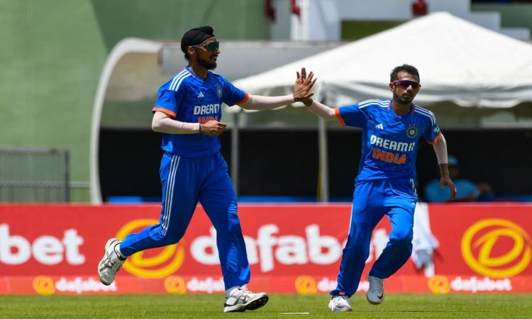4th T20I: वेस्टइंडीज के खिलाफ चमके अर्शदीप, दोनों सलामी बल्लेबाजों को दिखाई पवेलियन की राह, देखें वी